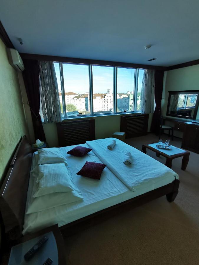 נובי סאד Panorama Apartman מראה חיצוני תמונה